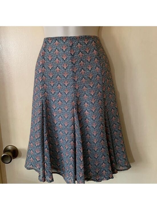 Emma James Dresses & Skirts - Emma James paisley swing skirt size 4P